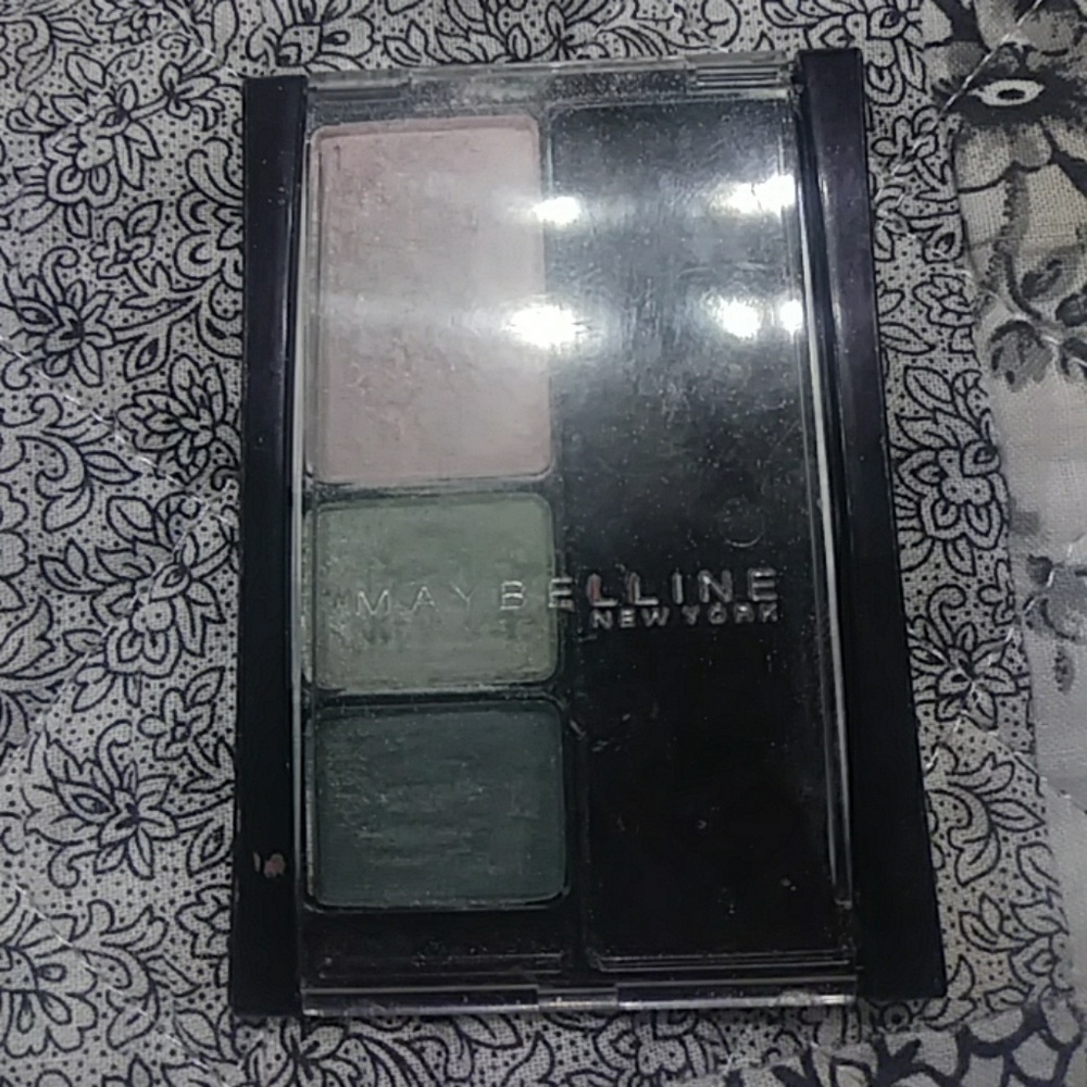 Eyeshadow